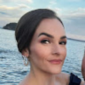 Meet your Posher, Caroline